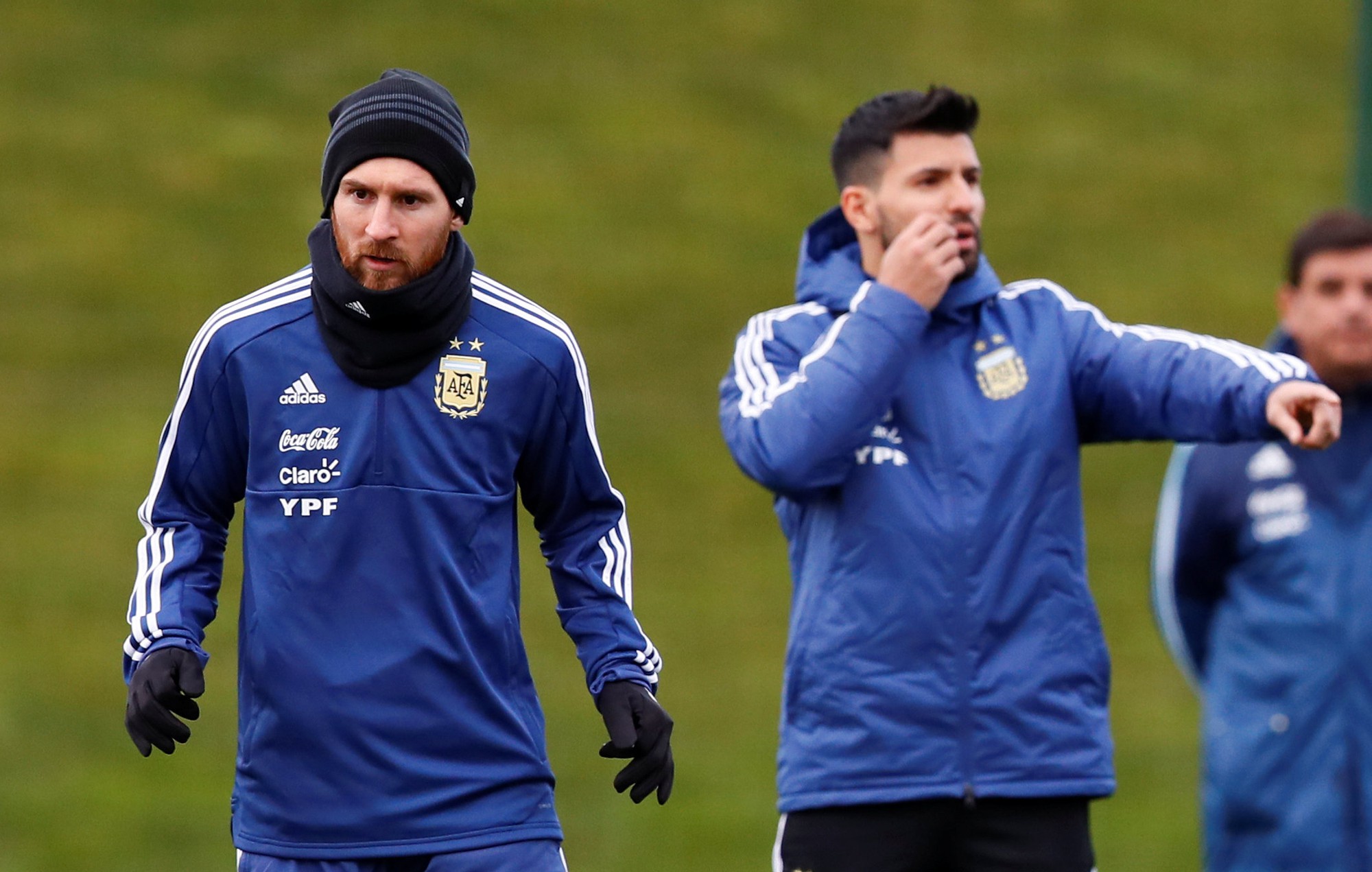 Messi đến Manchester, chờ đối đầu tuyển Ý - Ảnh 4.
