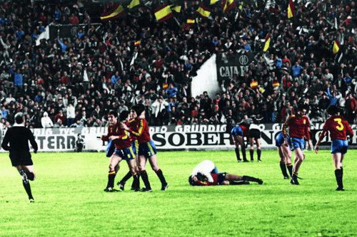T&acirc;y Ban Nha bị tố đầu độc đối thủ ở v&ograve;ng loại Euro 1984 - Ảnh 3.