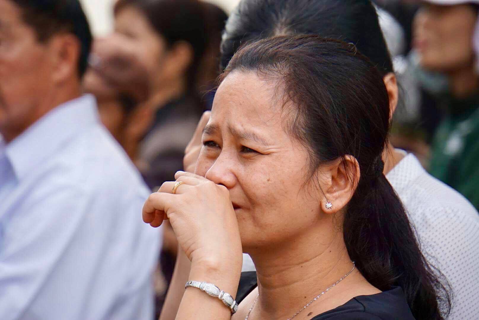 Nước mắt rơi khi ông Sáu Khải về với đất mẹ