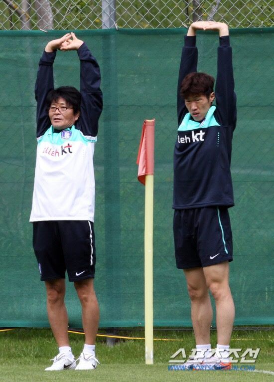 &Acirc;n nh&acirc;n của Park Ji Sung chữa chấn thương cho Tuấn Anh ở H&agrave;n Quốc - Ảnh 2.