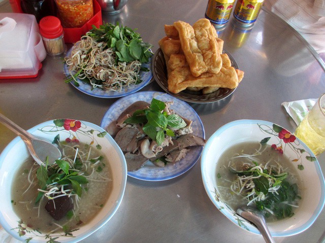 Về Hậu Giang ăn ch&aacute;o l&ograve;ng C&aacute;i Tắc - Ảnh 1.