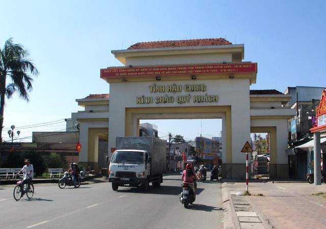 Về Hậu Giang ăn ch&aacute;o l&ograve;ng C&aacute;i Tắc - Ảnh 2.