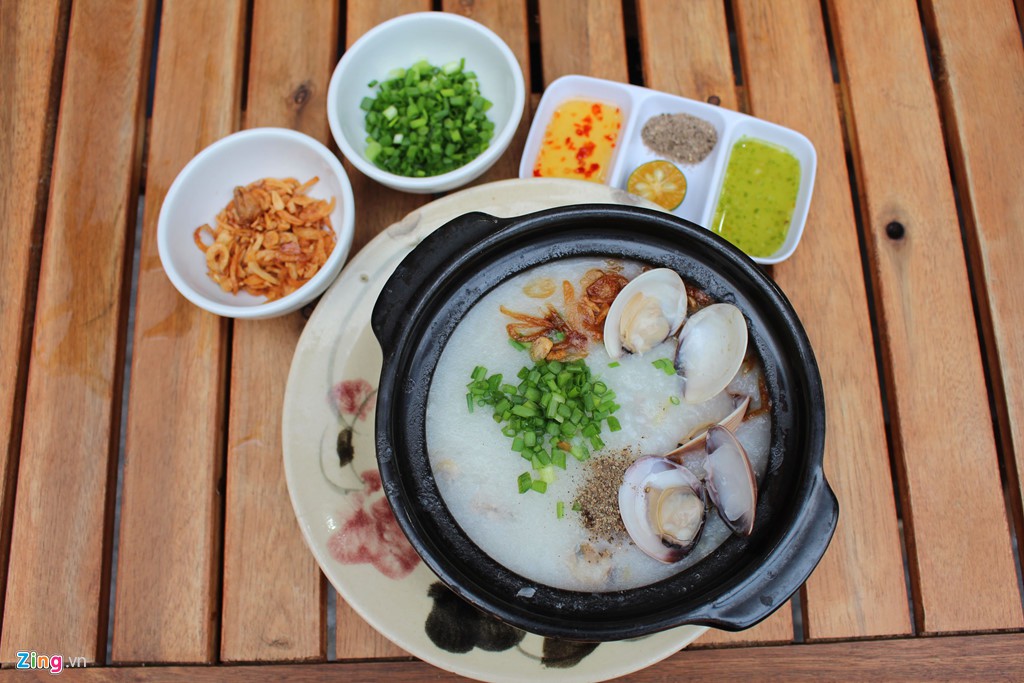 15 con phố ẩm thực ở TP HCM