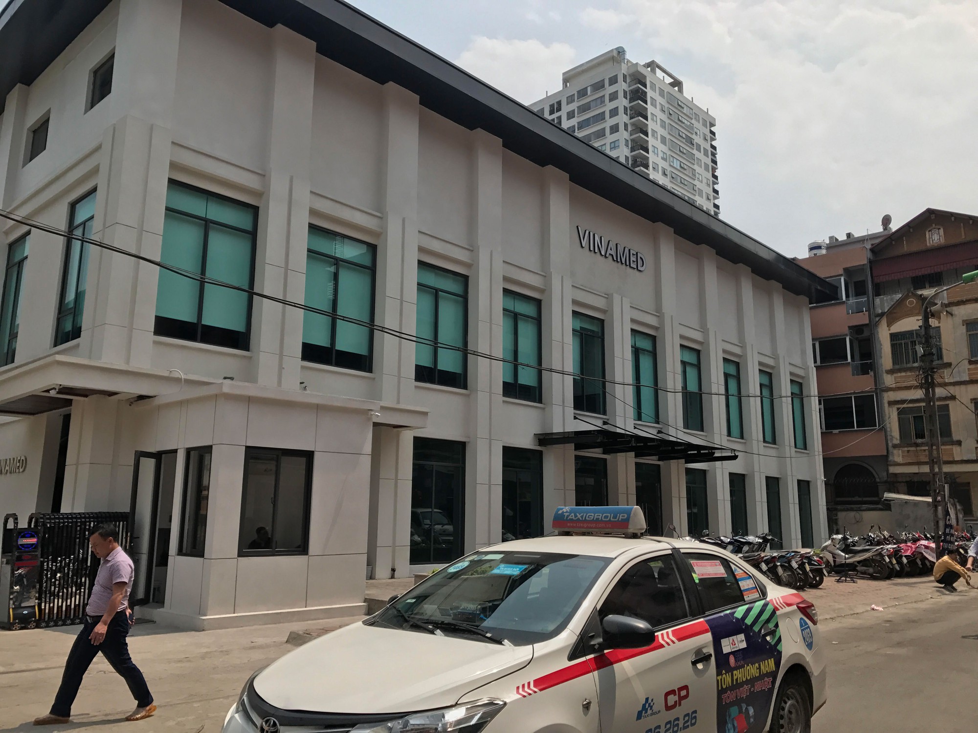 "Phẫu thuật" việc Vinamed bán cổ phần Mediplast