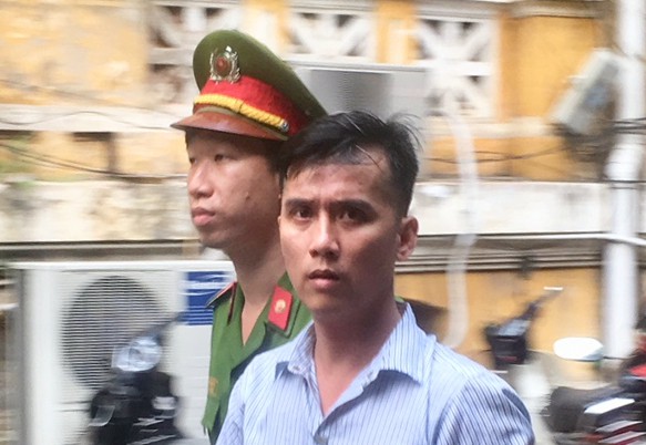 Vụ xô ngã làm vợ chết rồi thản nhiên xem phim: Nhiều uẩn khúc