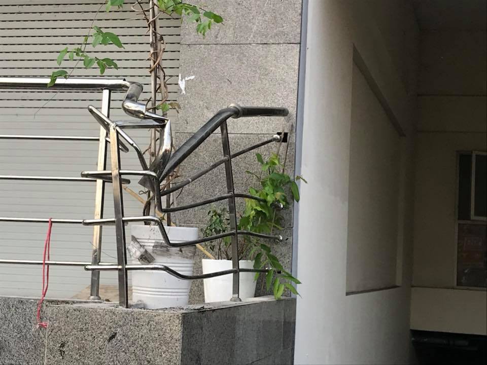 Một chủ tịch phường tử vong trong vụ cháy chung cư Carina - Ảnh 3.