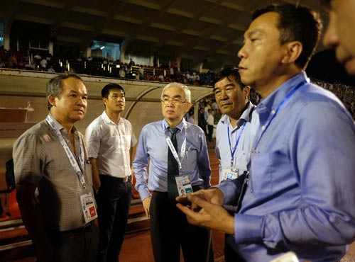 VFF "bịt mắt" cả người nhà