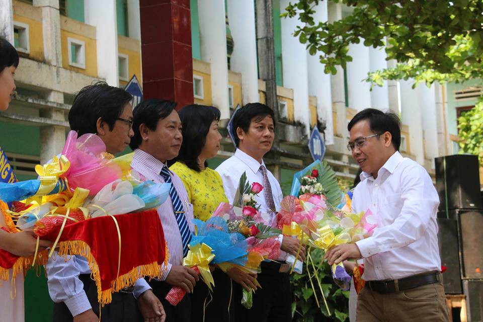Đưa trường học đến thí sinh tại Quảng Nam: Ngành báo chí đầu ra có bạc? - Ảnh 11.