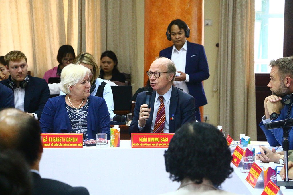 Nguyên Thủ tướng Phan Văn Khải mong phát triển và bình yên như các nước Bắc Âu