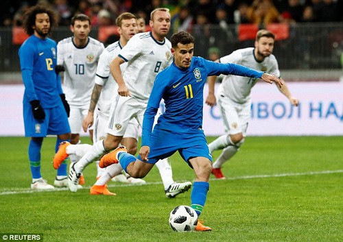 Sao Barca tỏa sáng, Brazil đè bẹp chủ nhà World Cup ở Moscow
