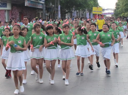 Rộn r&agrave;ng Ng&agrave;y chạy Olympic tại TP HCM - Ảnh 9.