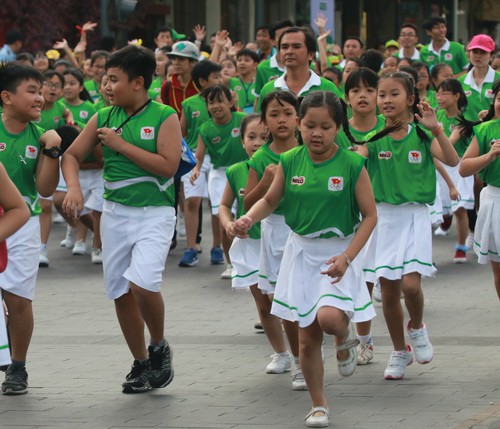 Rộn r&agrave;ng Ng&agrave;y chạy Olympic tại TP HCM - Ảnh 6.