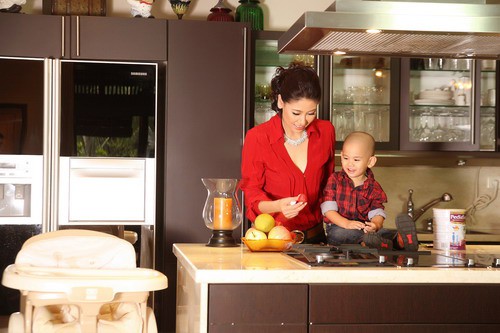 B&ecirc;n trong dinh thự hơn 400 tỉ của Hoa hậu H&agrave; Kiều Anh - Ảnh 3.