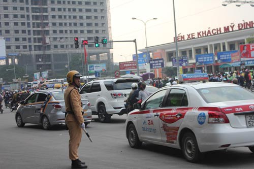 Đưa Uber, Grab vào khuôn khổ