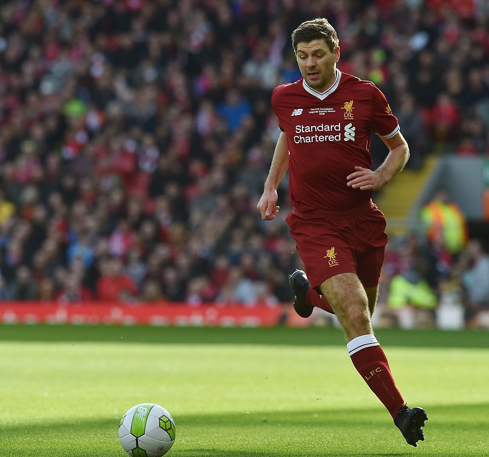 Xem Gerrard, Alonso t&aacute;i xuất trong trận cầu 10 b&agrave;n thắng với Bayern - Ảnh 5.