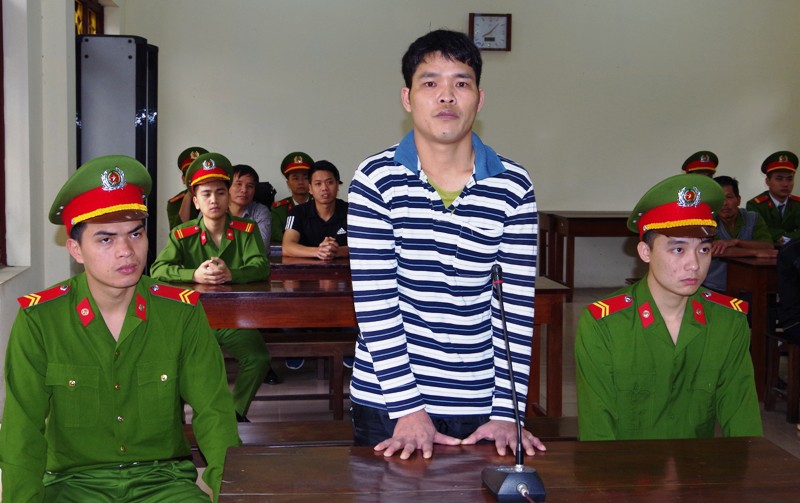 Đòi "quan hệ" không được, đánh chết bạn gái mới quen rồi hiếp dâm