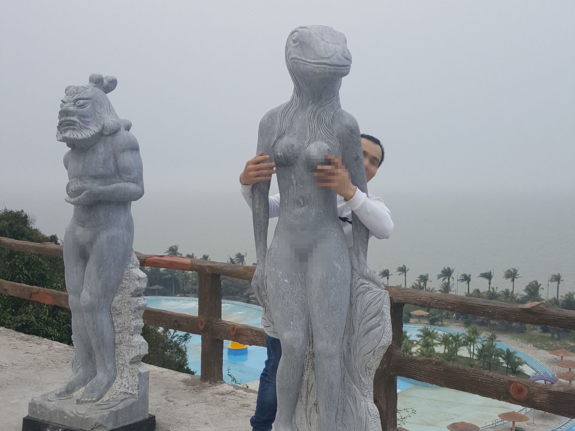 Tượng 12 con giáp ở Đồ Sơn: Người đỏ mặt, người nói tạo mới lạ cho du lịch