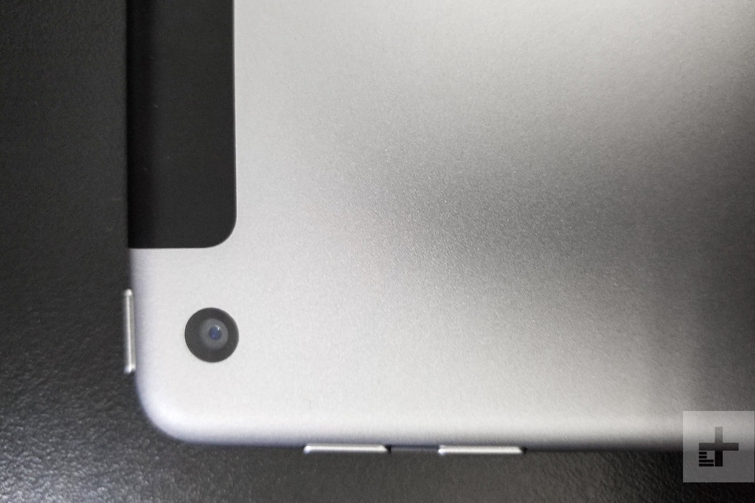 Apple n&acirc;ng cấp iPad, gi&aacute; rẻ hỗ trợ b&uacute;t cảm ứng - Ảnh 4.