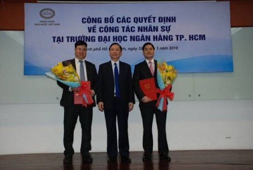 Bổ nhiệm hiệu trưởng Trường ĐH Ngân hàng, tuyển hiệu phó Trường ĐH Giao thông Vận tải