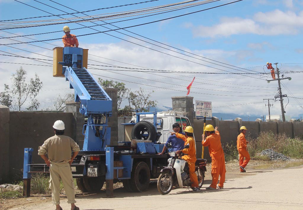 Cải thiện tiền lương, đãi ngộ người lao động