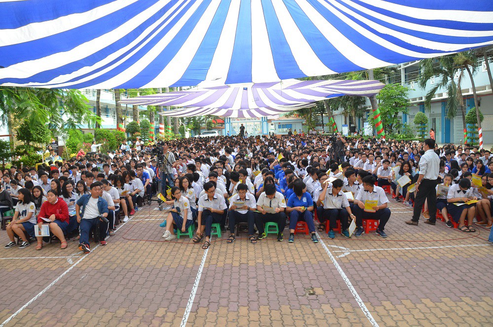 Đưa trường học đến th&iacute; sinh tại TP HCM 2018: Th&iacute; sinh đặt c&acirc;u hỏi xuất sắc - Ảnh 5.