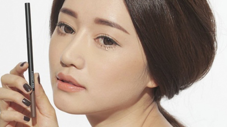 Những mỹ phẩm H&agrave;n được giới trẻ Việt y&ecirc;u th&iacute;ch vừa bị thu hồi - Ảnh 1.