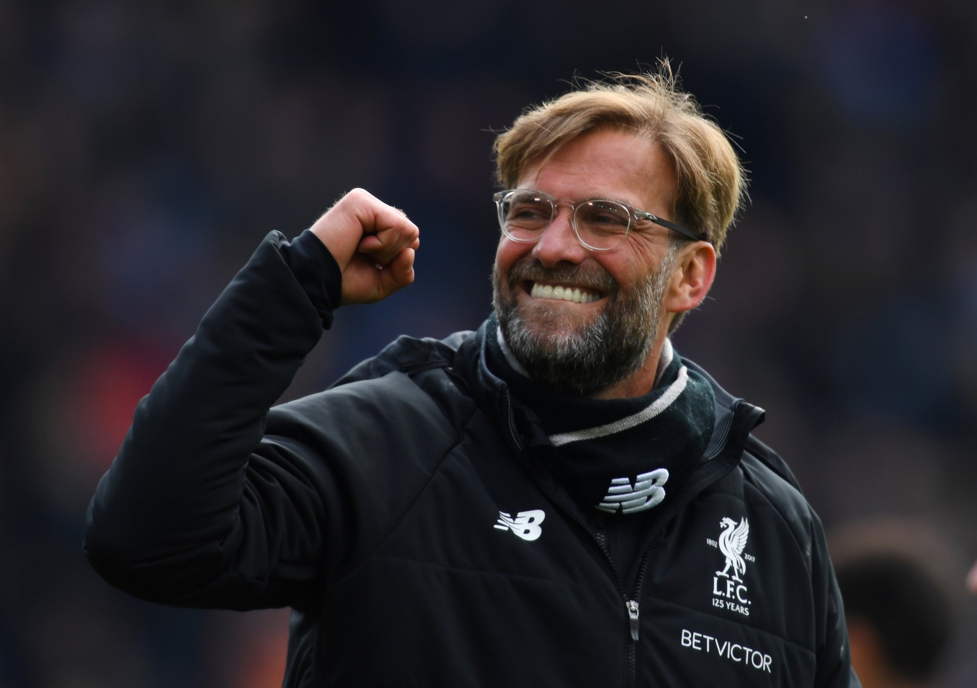 Salah lại tỏa s&aacute;ng, Liverpool ngược d&ograve;ng hạ Crystal Palace - Ảnh 2.