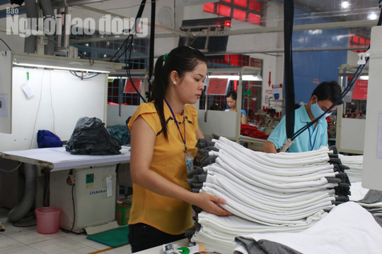 Tiền thưởng và các khoản phúc lợi không phải đóng BHXH bắt buộc