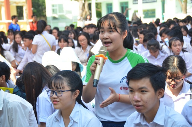 Đưa trường học đến thí sinh 2018 tại Bình Dương: Thí sinh muốn trở thành 1 trong 5 shark tank - Ảnh 27.