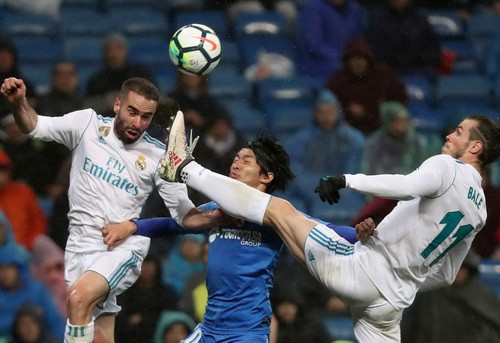 Ronaldo bỏ lỡ hat-trick, Real Madrid hạ đồ tể Getafe - Ảnh 3.