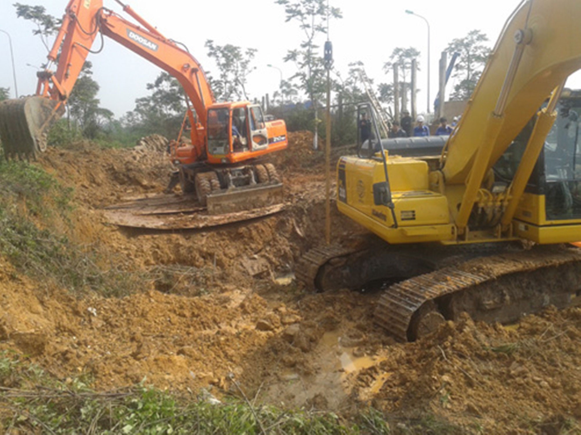 Xét xử 9 bị cáo để vỡ ống nước Sông Đà 18 lần