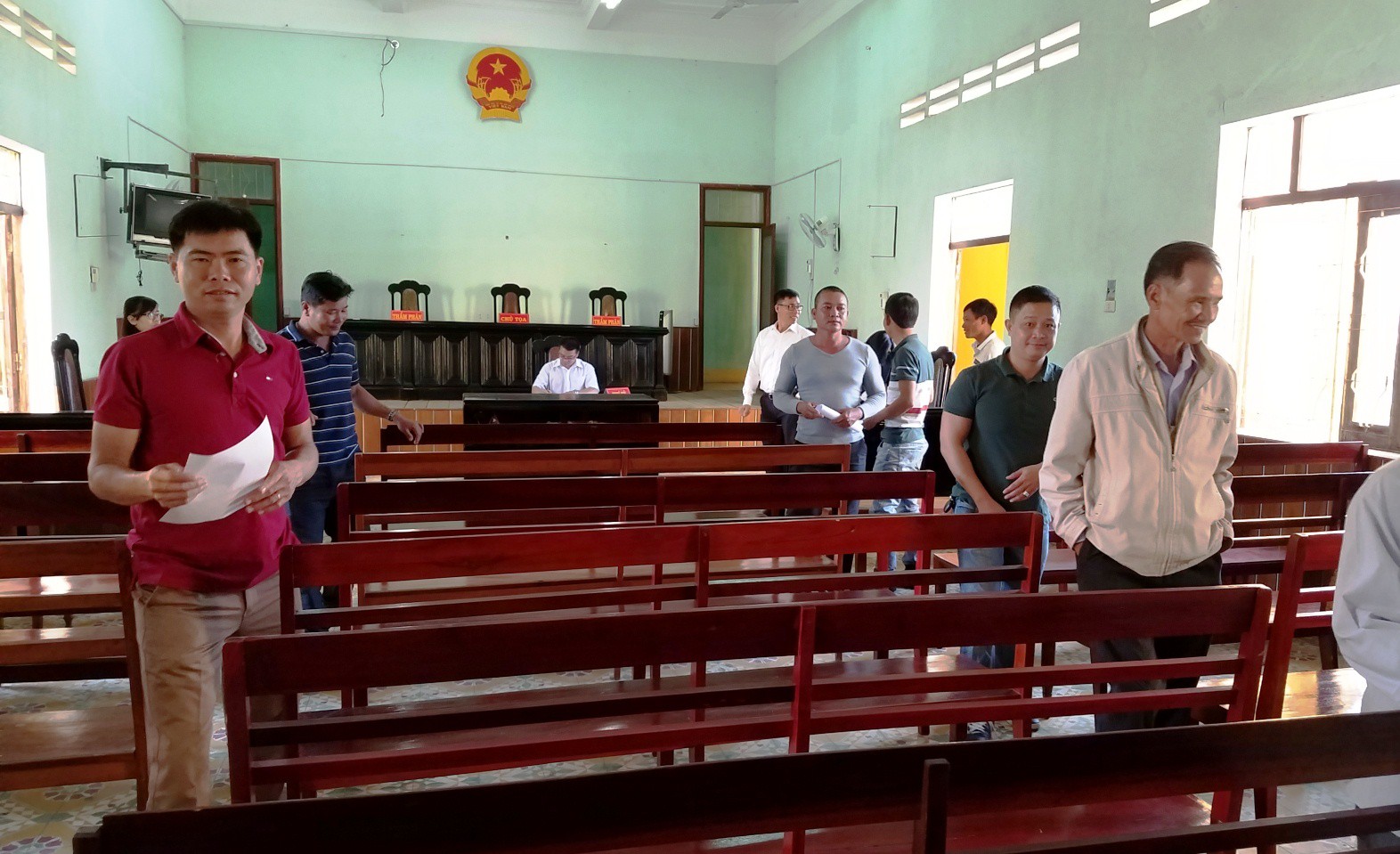 Hoãn phiên tòa có dấu hiệu oan sai vì chủ tọa… vắng mặt