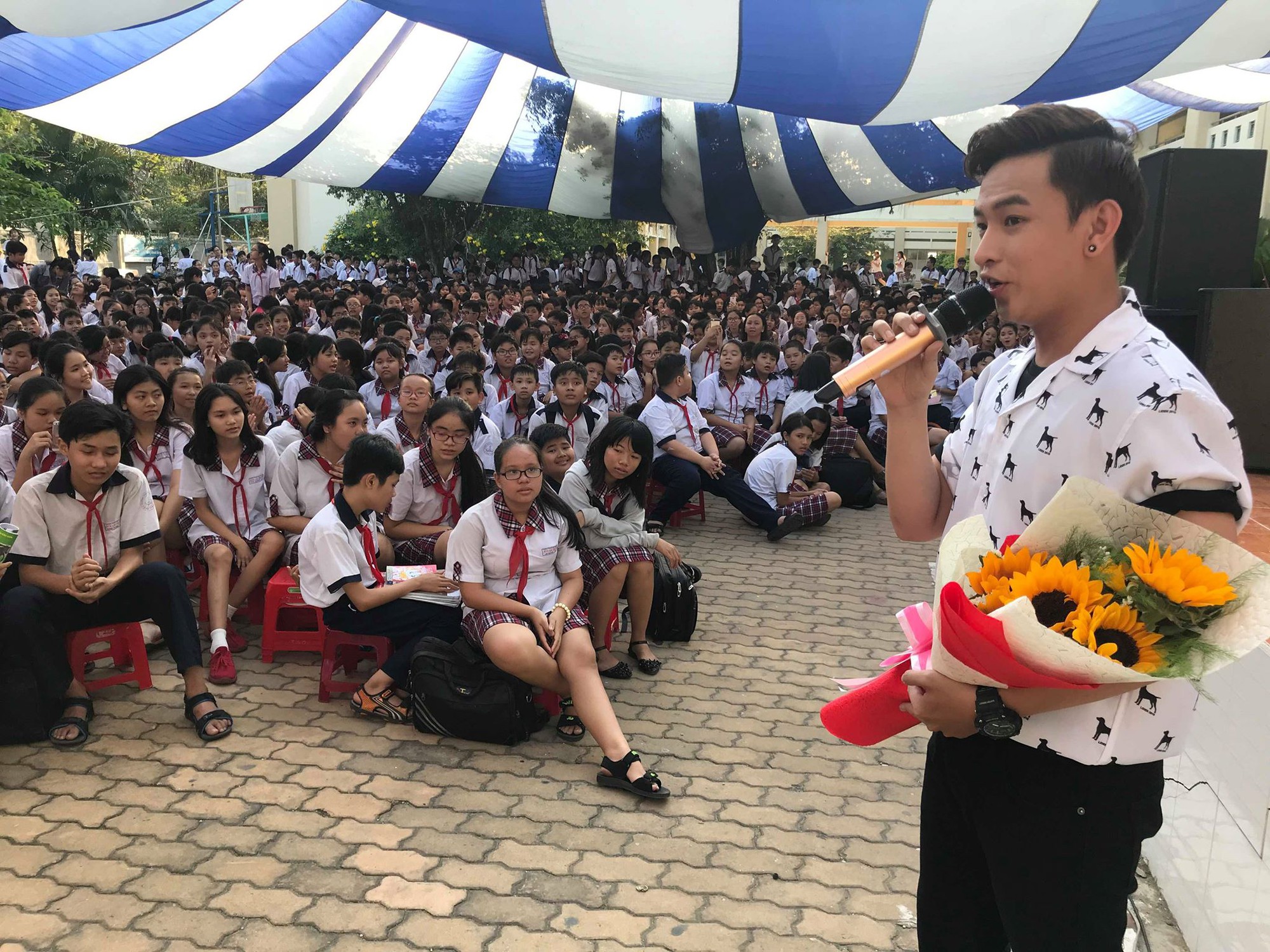 NSƯT Kim Tiểu Long đưa vọng cổ vào học đường - Ảnh 10.