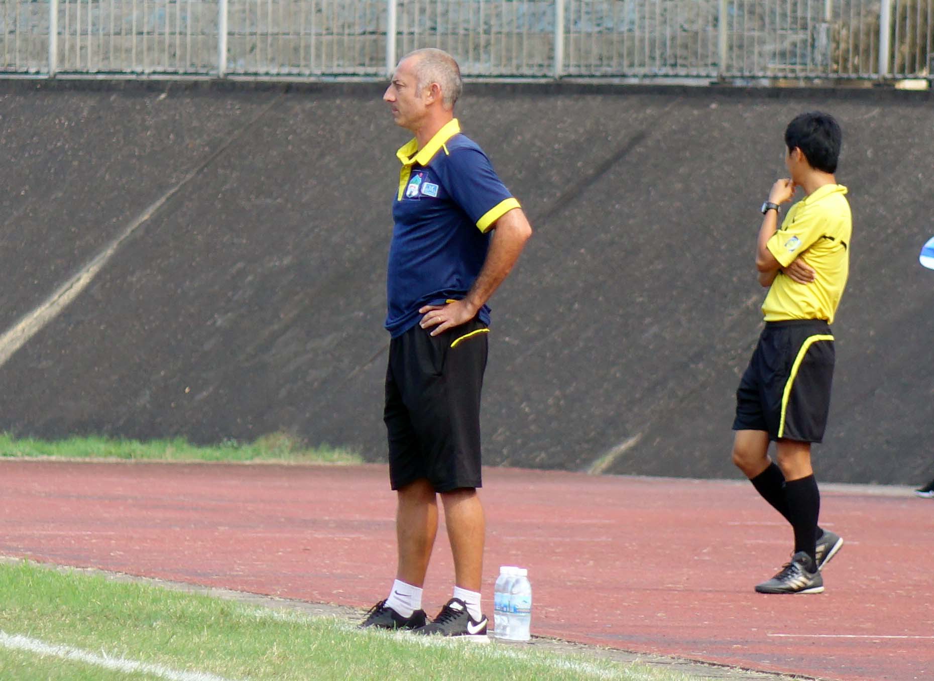 VCK Giải U19 Quốc gia 2018: Tư duy b&oacute;ng đ&aacute; của HLV Graechen được ph&aacute;t huy - Ảnh 5.