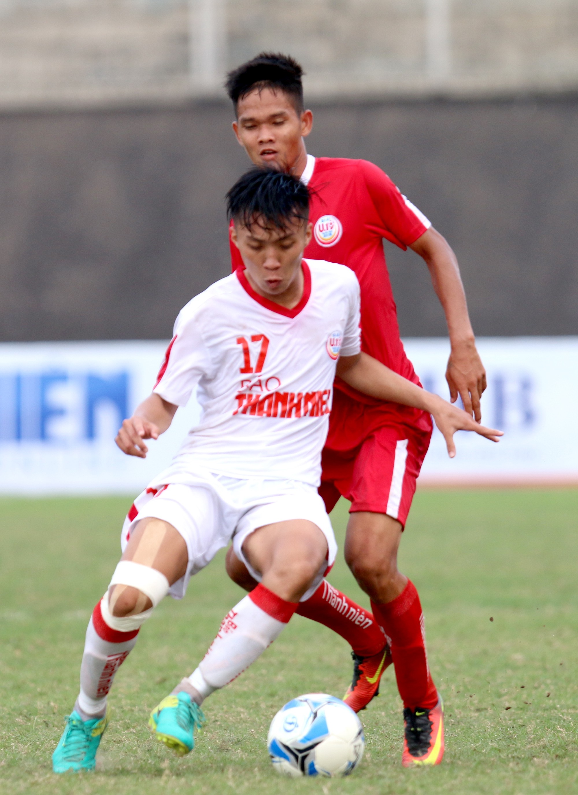 VCK Giải U19 Quốc gia 2018: Tư duy b&oacute;ng đ&aacute; của HLV Graechen được ph&aacute;t huy - Ảnh 3.
