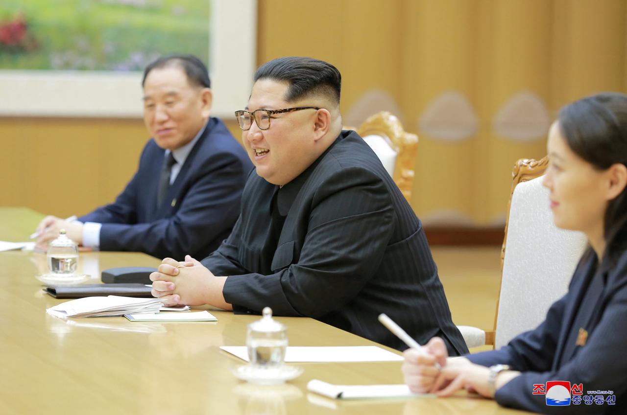 &Ocirc;ng Kim Jong-un: Tổng thống H&agrave;n Quốc c&oacute; thể ngủ ngon - Ảnh 2.