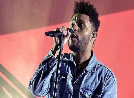 The Weeknd "khóc" tình tan vỡ