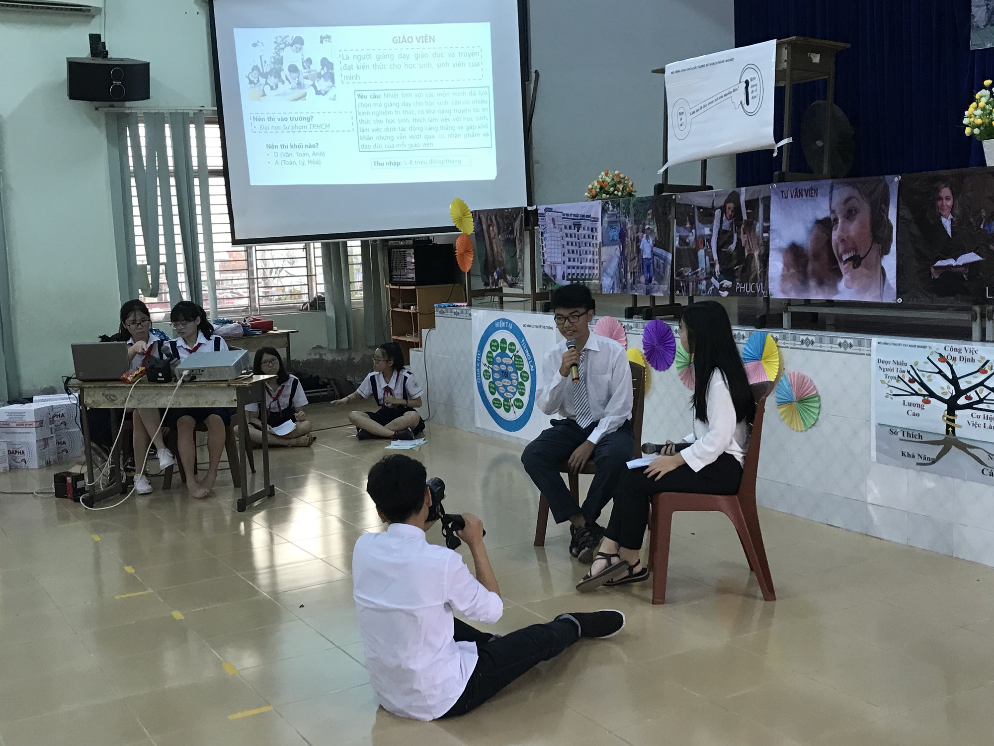 Hướng nghiệp cho học sinh, sinh viên