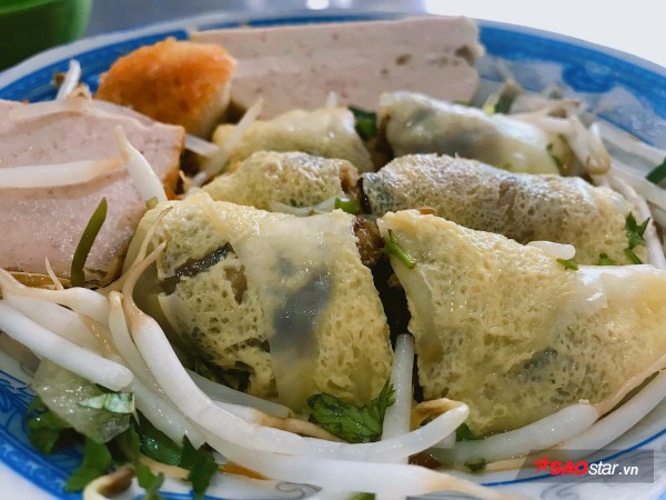 B&aacute;nh cuốn độc - lạ c&oacute; 1-0-2 ở S&agrave;i G&ograve;n - Ảnh 8.