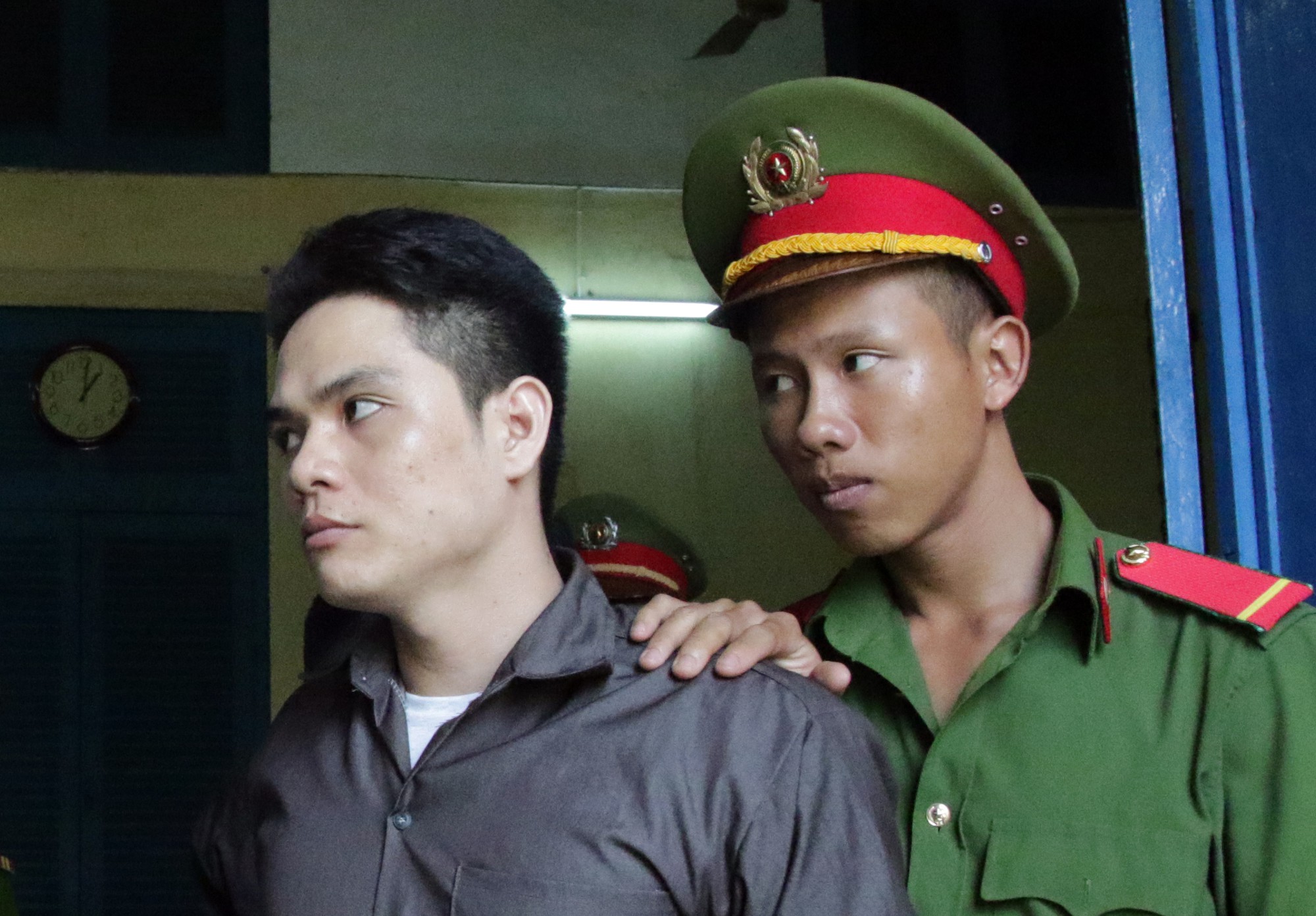 Nguyên điều tra viên gọi bạn xử chủ nợ được giảm án