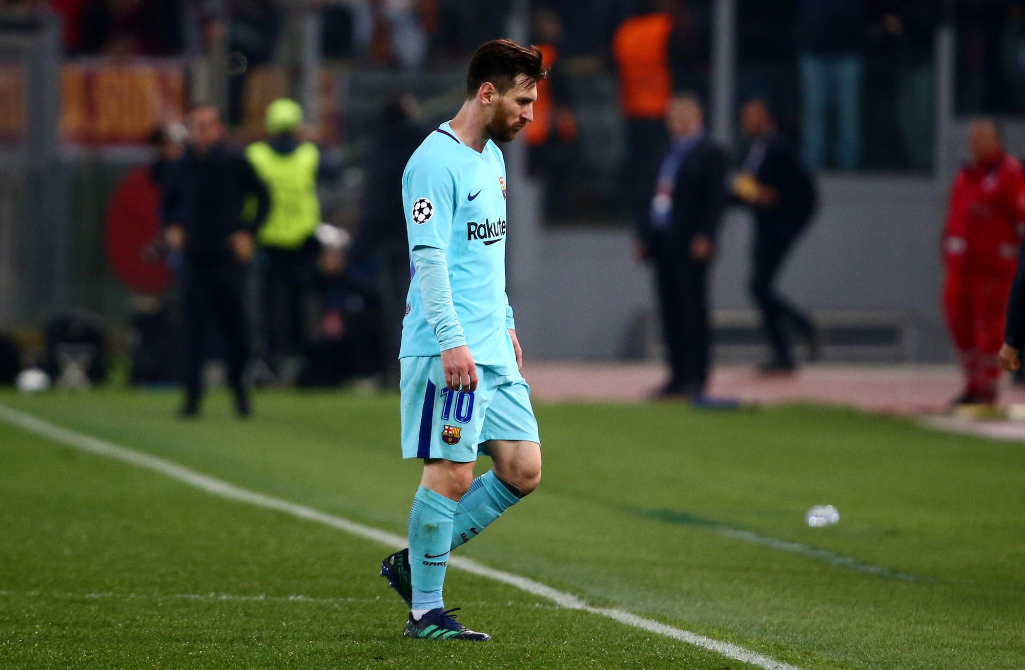 AS Roma gây địa chấn, đánh bại Barca trên đất Ý - Ảnh 5.