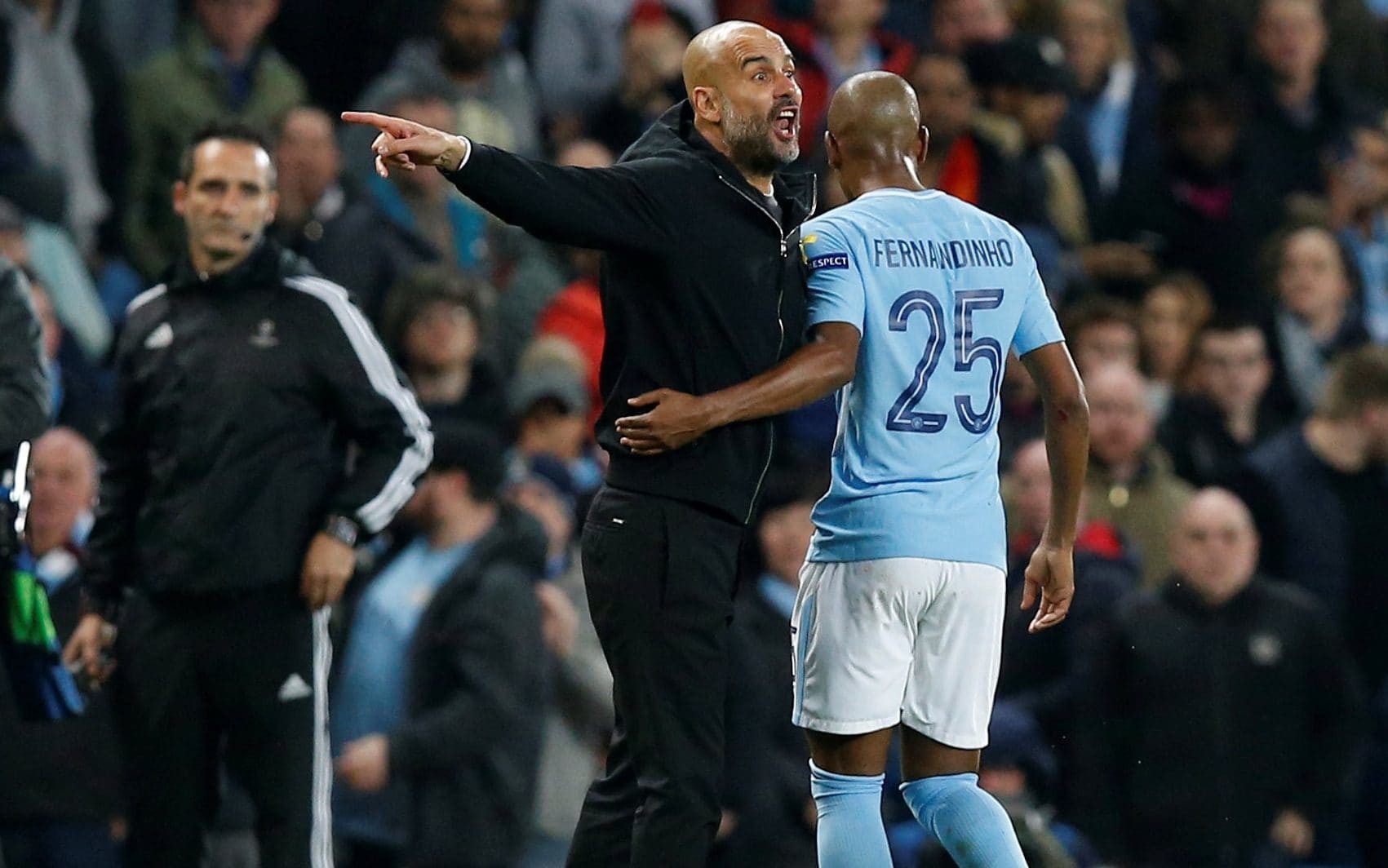 Man City bị loại, Guardiola chỉ trích trọng tài