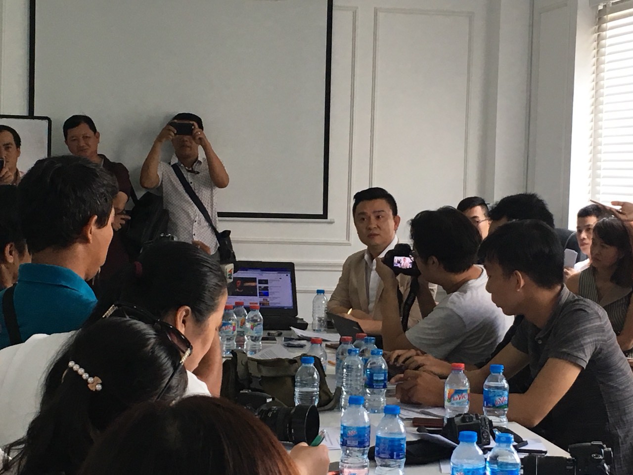 Vỡ đường dây đa cấp 15.000 tỉ: Ông Diệp Khắc Cường "mới là nạn nhân nặng nhất"?!