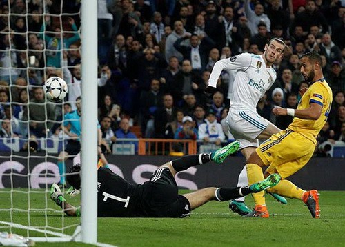 Nhận thẻ đỏ phút 90+4, Buffon gọi trọng tài là cầm thú - Ảnh 3.