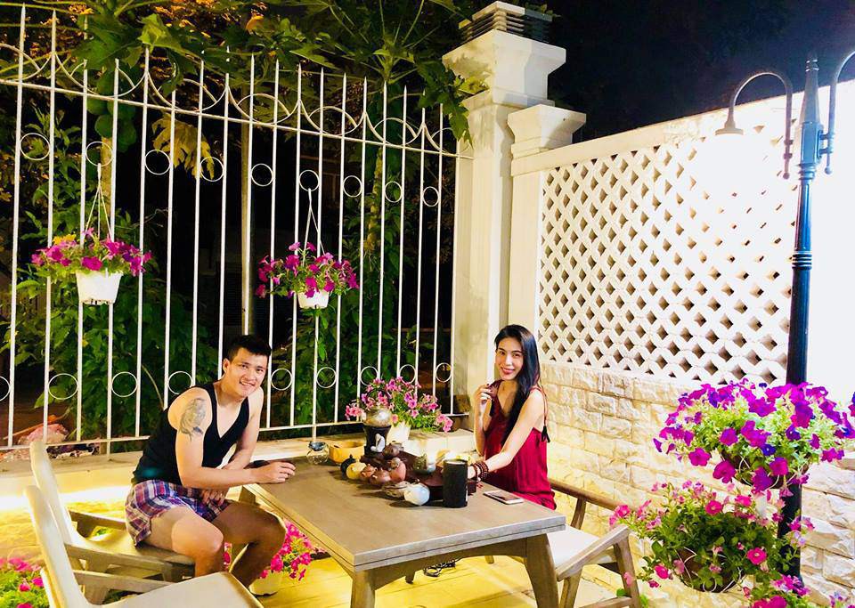Vẻ đẹp sang trọng b&ecirc;n trong biệt thự ven s&ocirc;ng của C&ocirc;ng Vinh - Thủy Ti&ecirc;n - Ảnh 12.