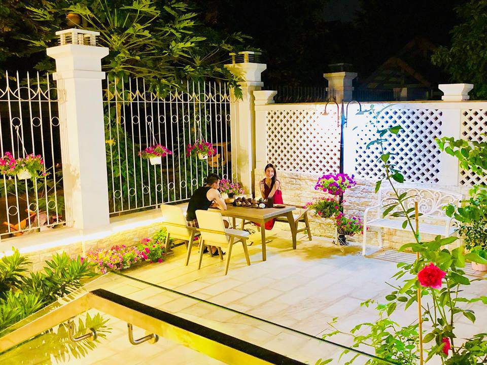 Vẻ đẹp sang trọng b&ecirc;n trong biệt thự ven s&ocirc;ng của C&ocirc;ng Vinh - Thủy Ti&ecirc;n - Ảnh 13.