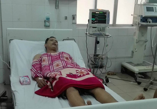 Đang nói chuyện thì cự cãi, dùng dao đâm người tình thủng tim