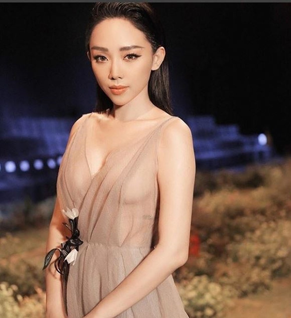 Nhiều mỹ nh&acirc;n Việt chạy đua khoe th&acirc;n - Ảnh 4.