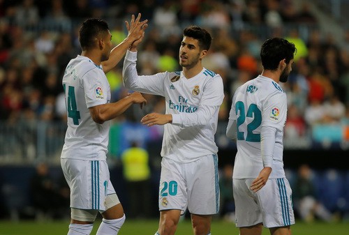 Thắng dễ Malaga, Real Madrid trở lại tốp đầu La Liga