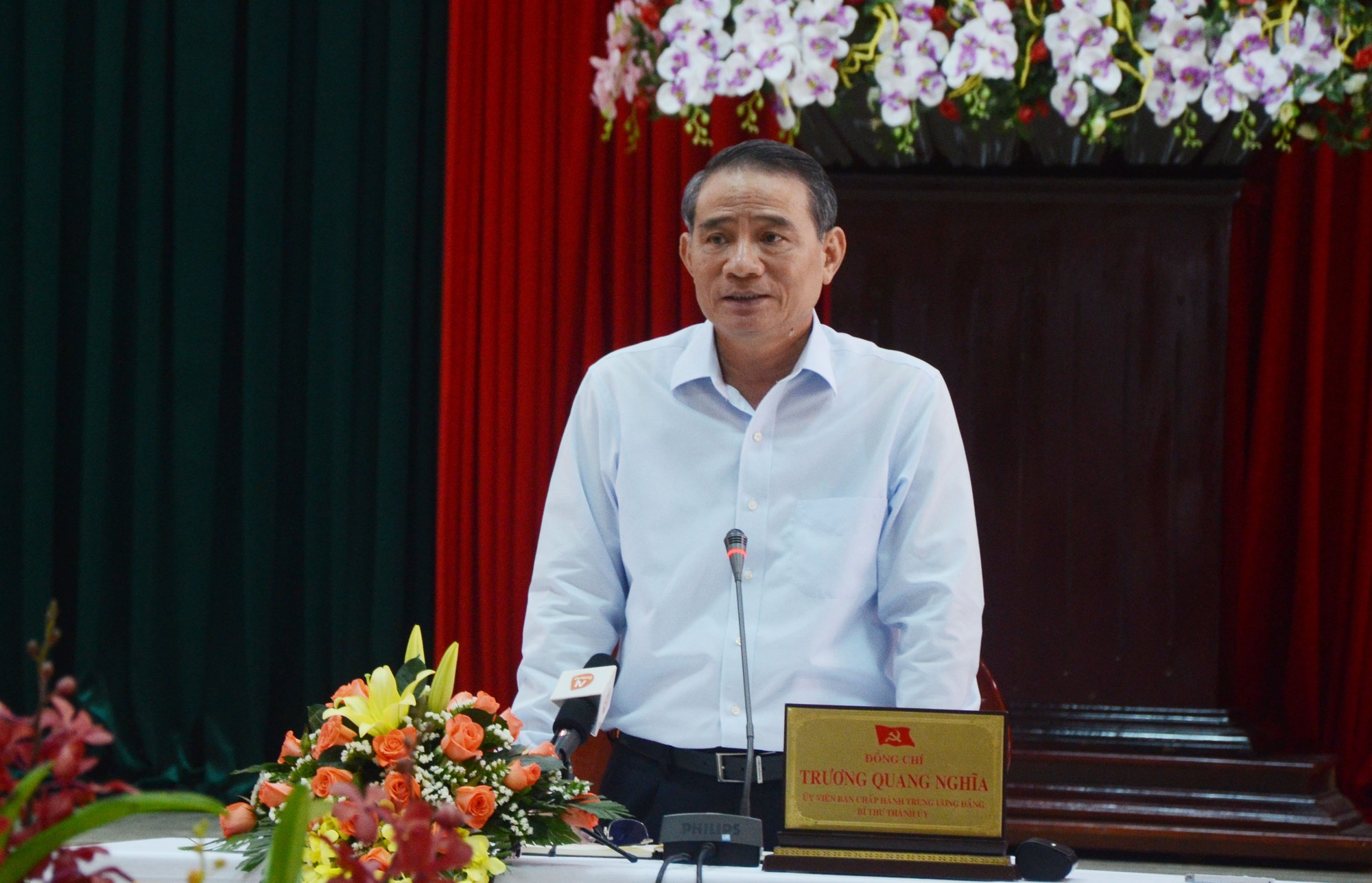 Bí thư  Đà Nẵng: Có quá nhiều người nhà của lãnh đạo trong hệ thống công quyền